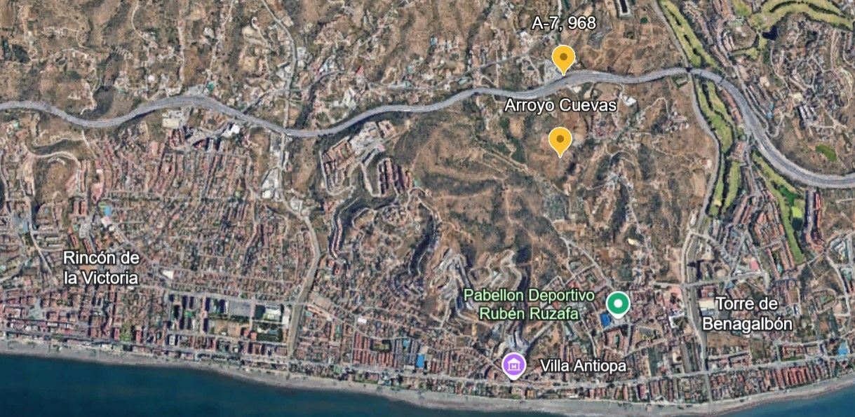 Hallada muerta una mujer en el interior de un pozo de Rincón de Victoria: mapa de la zona