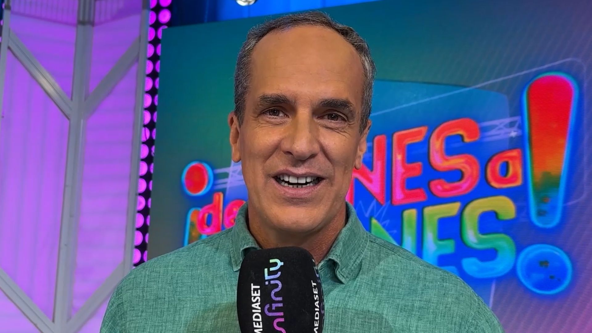 Santi Acosta, sobre presentar con Beatriz Archidona 'De lunes a viernes': "Cuanto más trabajo con ella, más la quiero" Santi Acosta, sobre presentar con Beatriz Archidona 'De lunes a viernes': "Cuanto más trabajo con ella, más la quiero"
