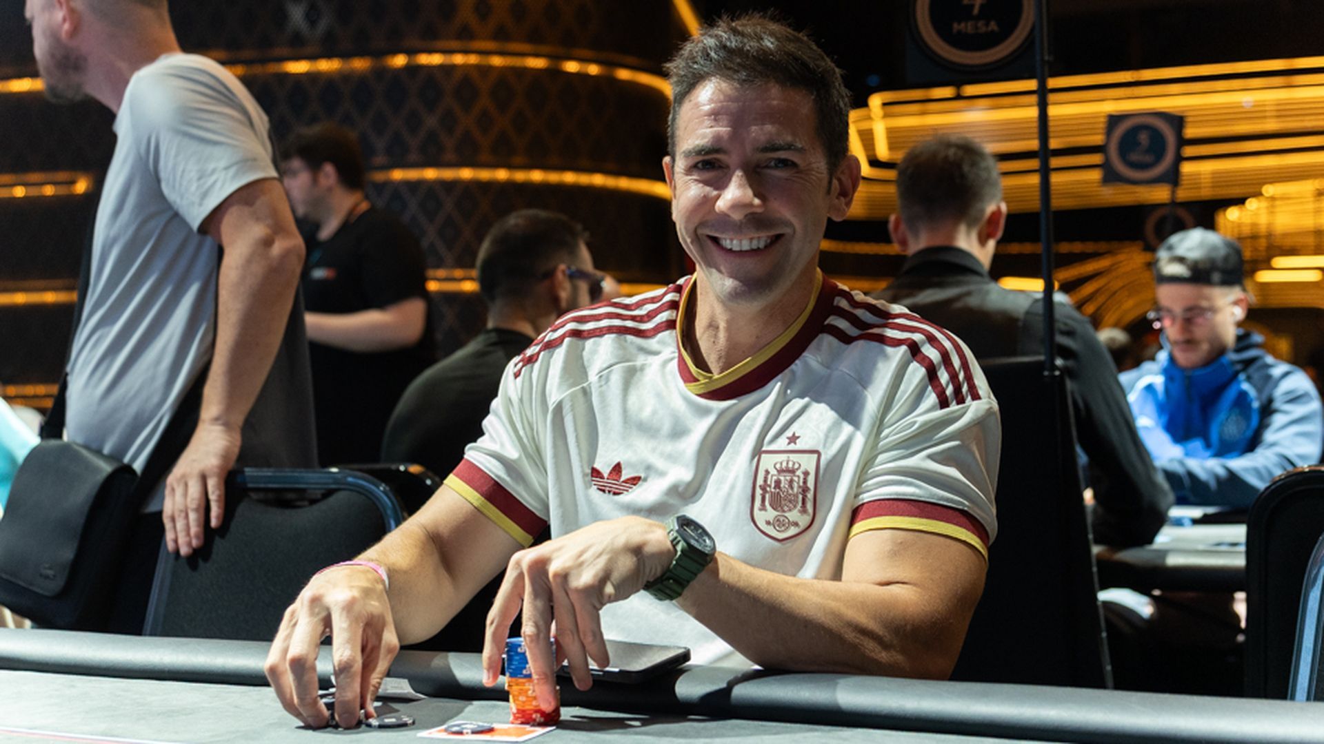 Con la camiseta de España en el CNP Con la camiseta de España en el CNP