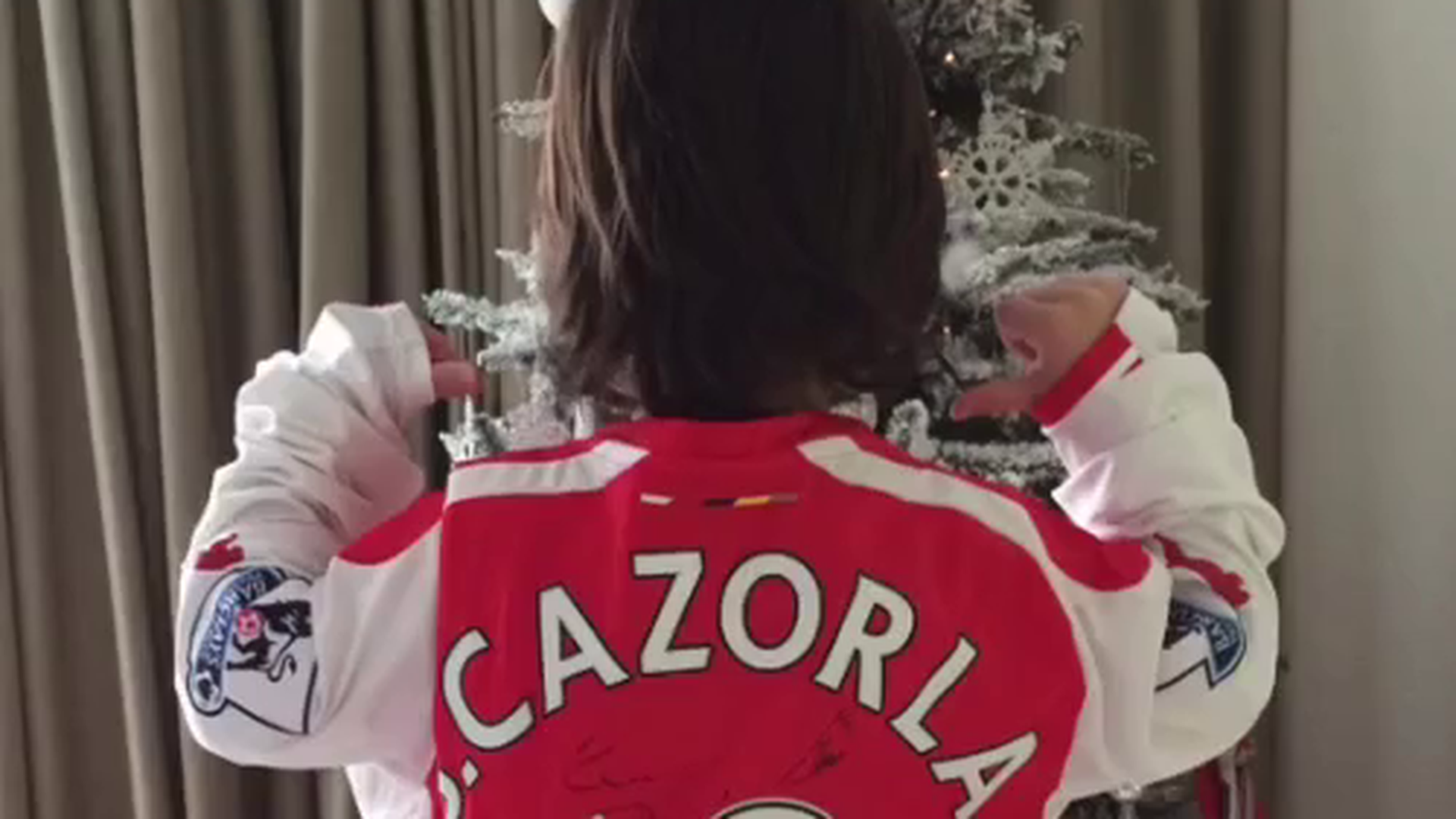 Santi Cazorla, tiene dos hijos, Enzo e India Cazorla