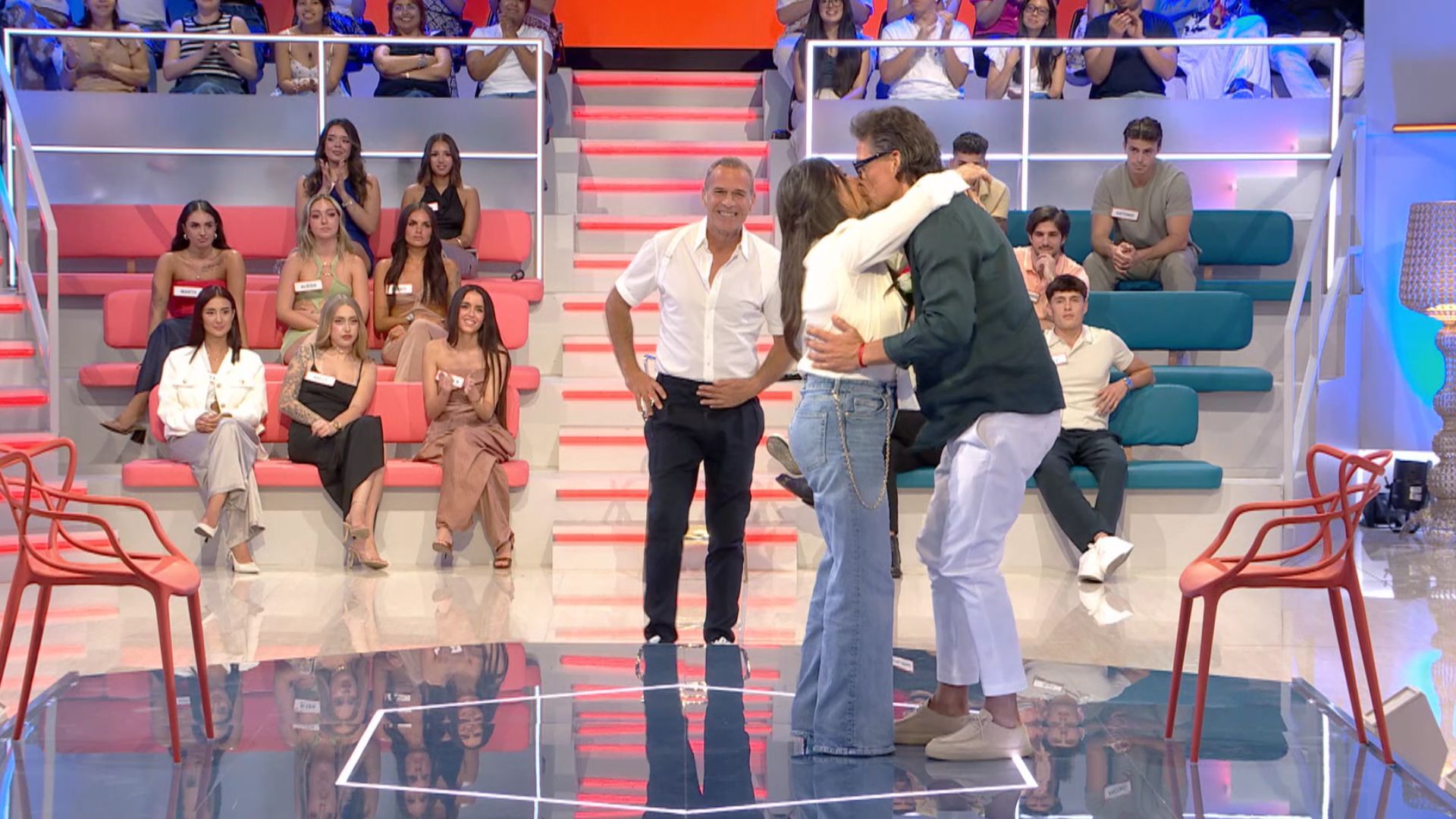 2PRIMERBESO 2PRIMERBESO