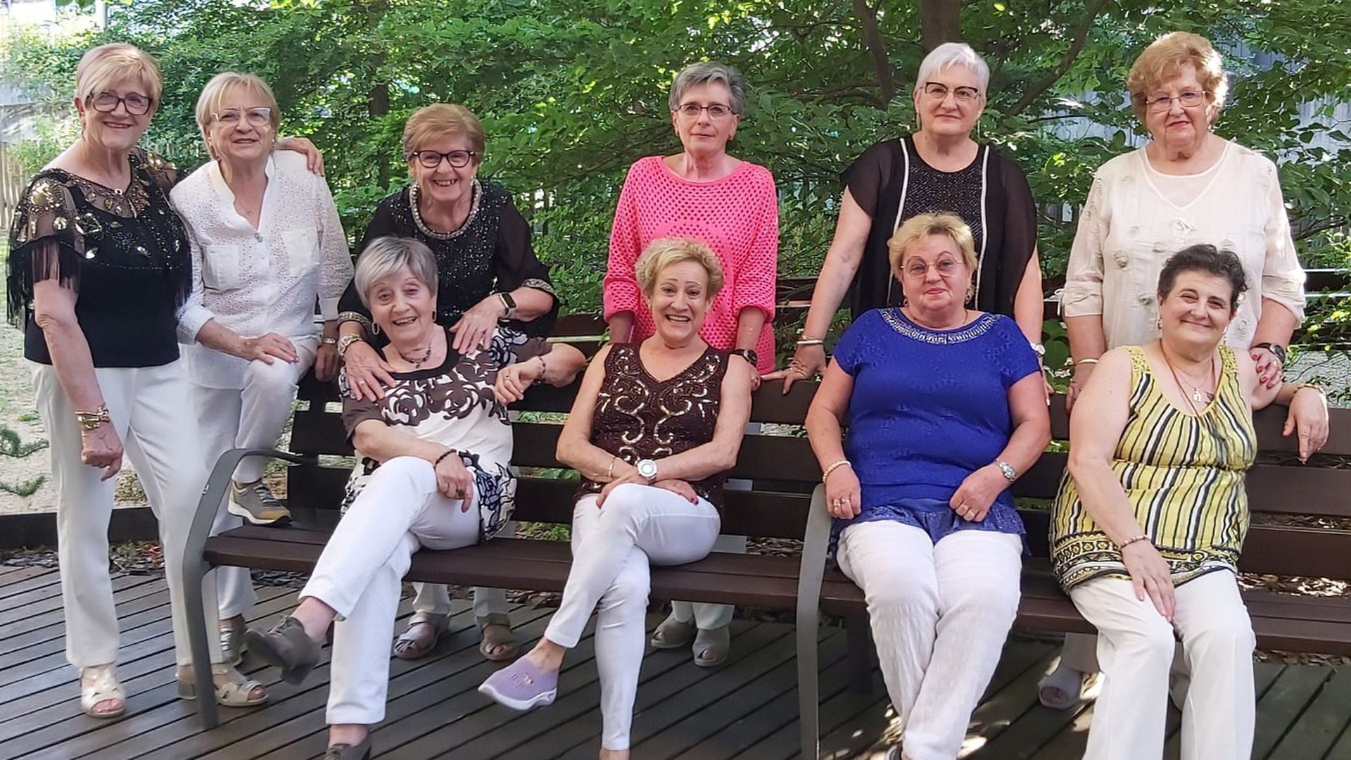 'Balmes que no t´hi fixis' es un grupo musical de jubiladas de Olot (Girona)