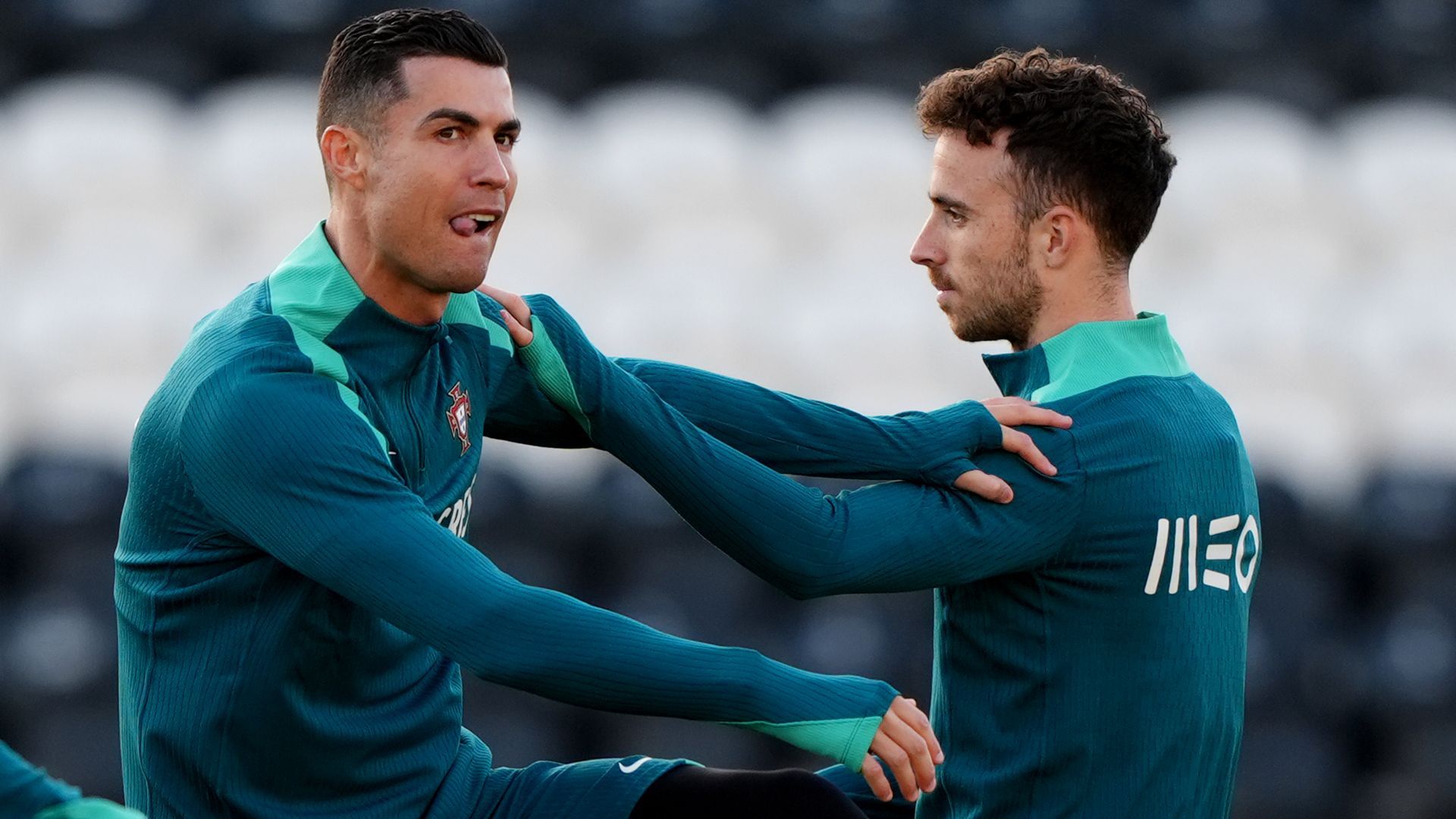 Cristiano Ronaldo y Diogo Jota en una imagen de archivo
