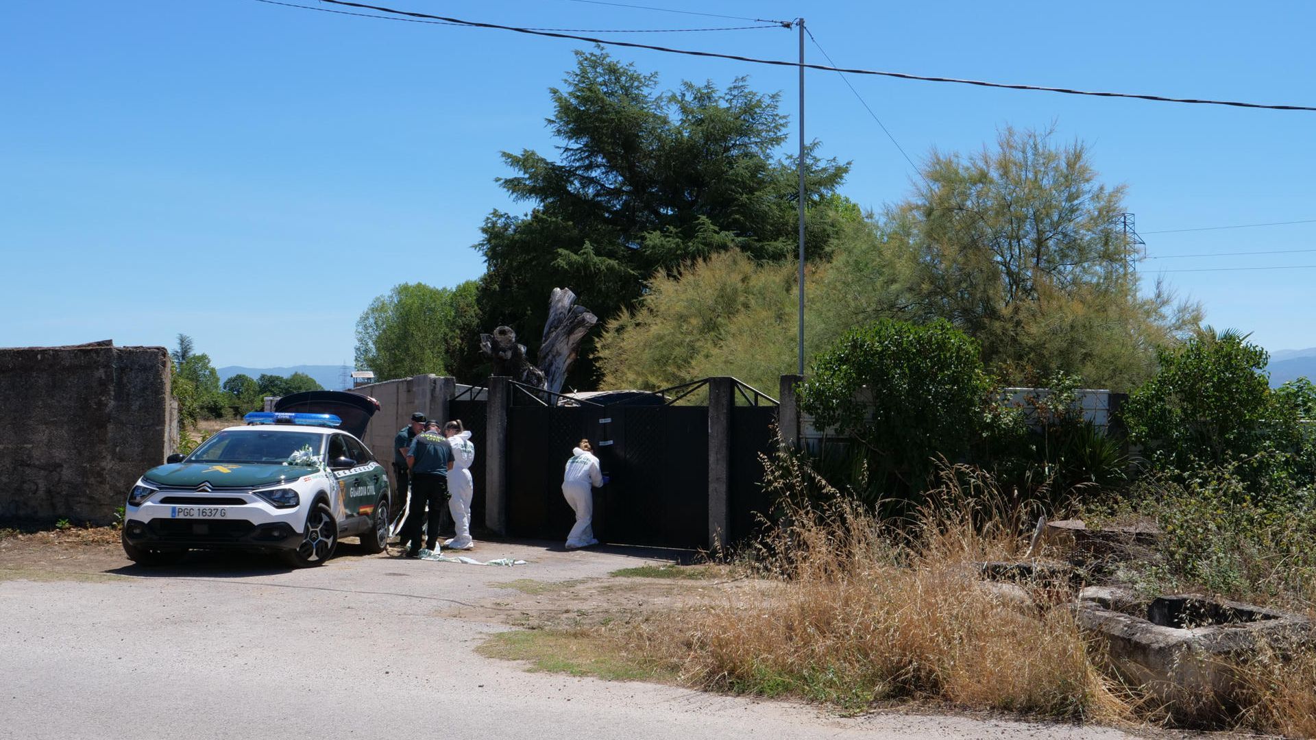 El autor del crimen de Camponaraya, en León, confiesa que golpeó tres o cuatro veces a la víctima con un hacha tras una discusión El autor del crimen de Camponaraya, en León, confiesa que golpeó tres o cuatro veces a la víctima con un hacha tras una discusión
