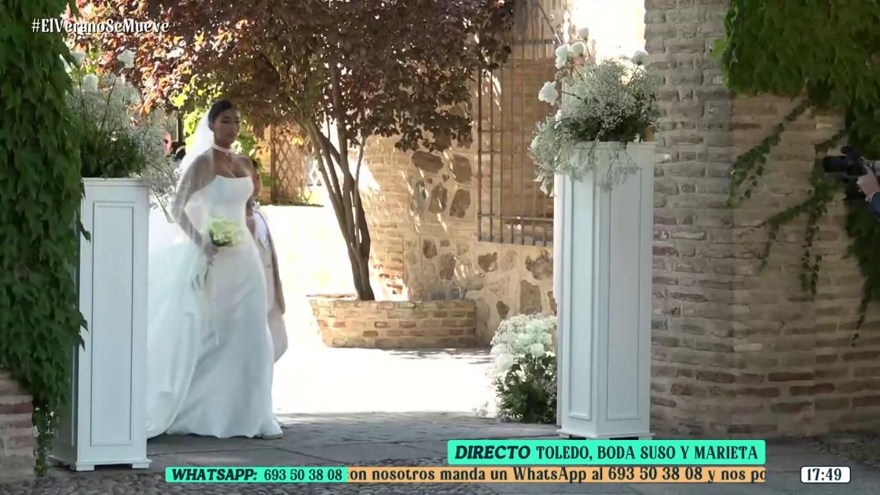 La boda de Suso y Marieta, en fotos: de su llegada al altar a su emoción al encontrarse