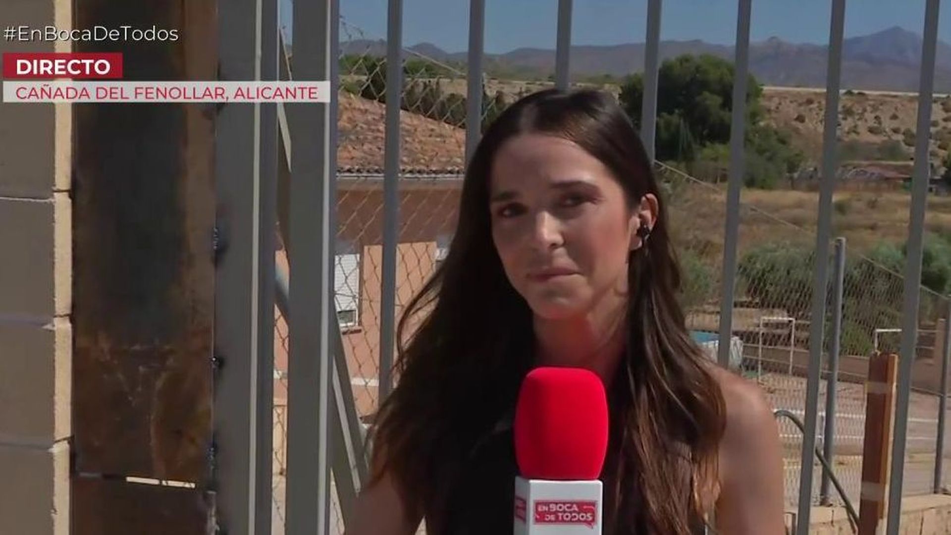 Un hombre asesina a su mujer y a su hija en Cañada del Fenollar (Alicante) Un hombre asesina a su mujer y a su hija en Cañada del Fenollar (Alicante)