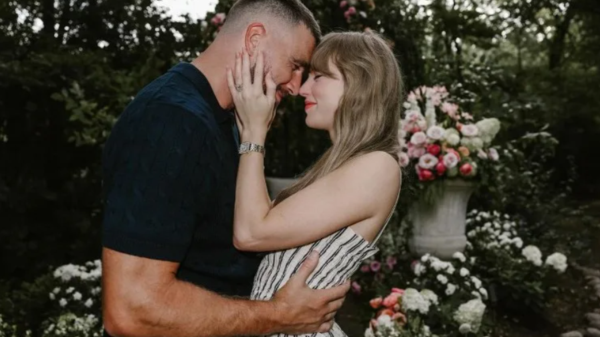 Los detalles y las curiosidades de la boda de Taylor Swift y Travis Kelce: del actor que ofició la ceremonia a los asistentes