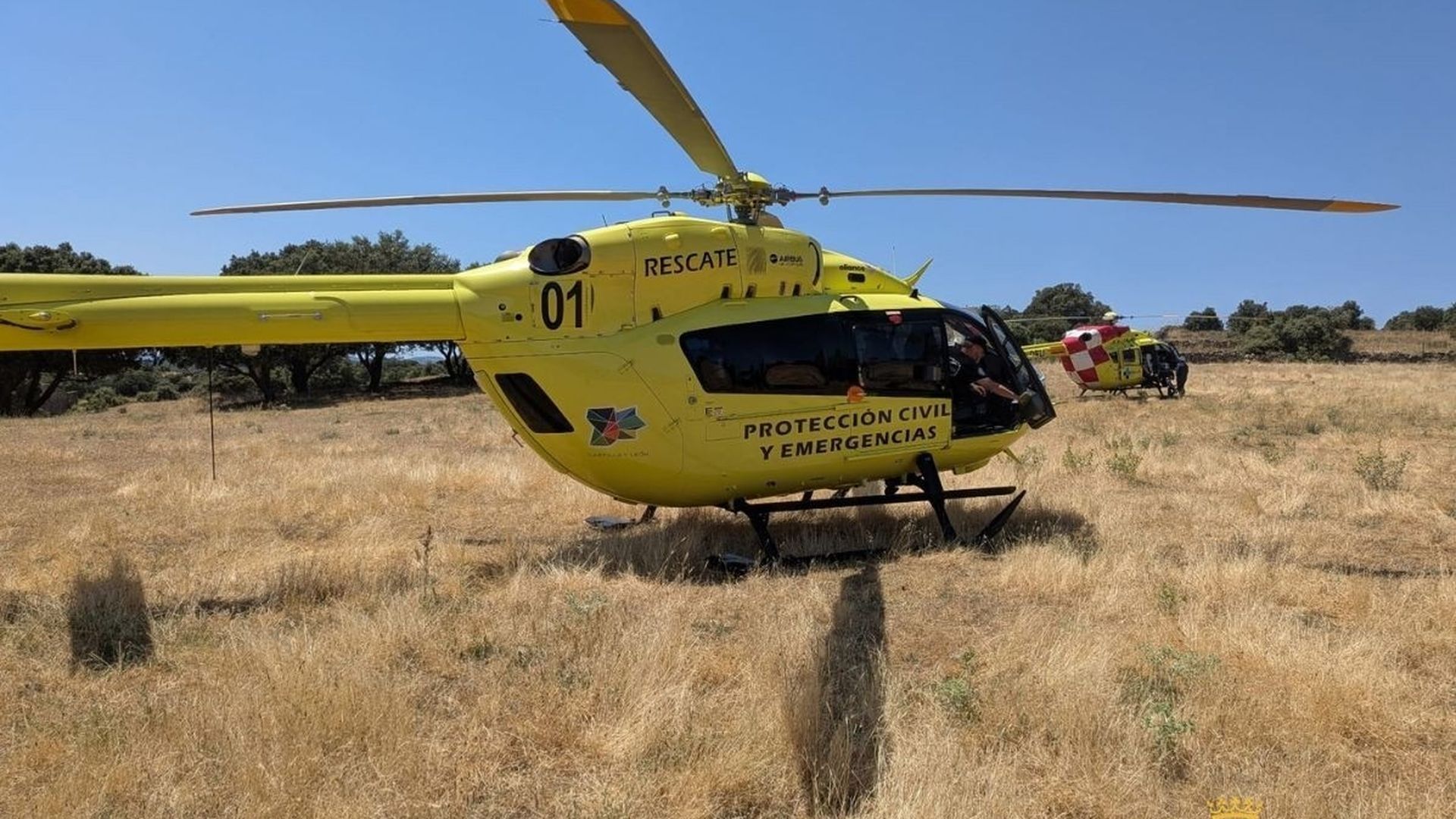 Muere un parapentista tras sufrir una caída en Villafranca de la Sierra, Ávila Muere un parapentista tras sufrir una caída en Villafranca de la Sierra, Ávila