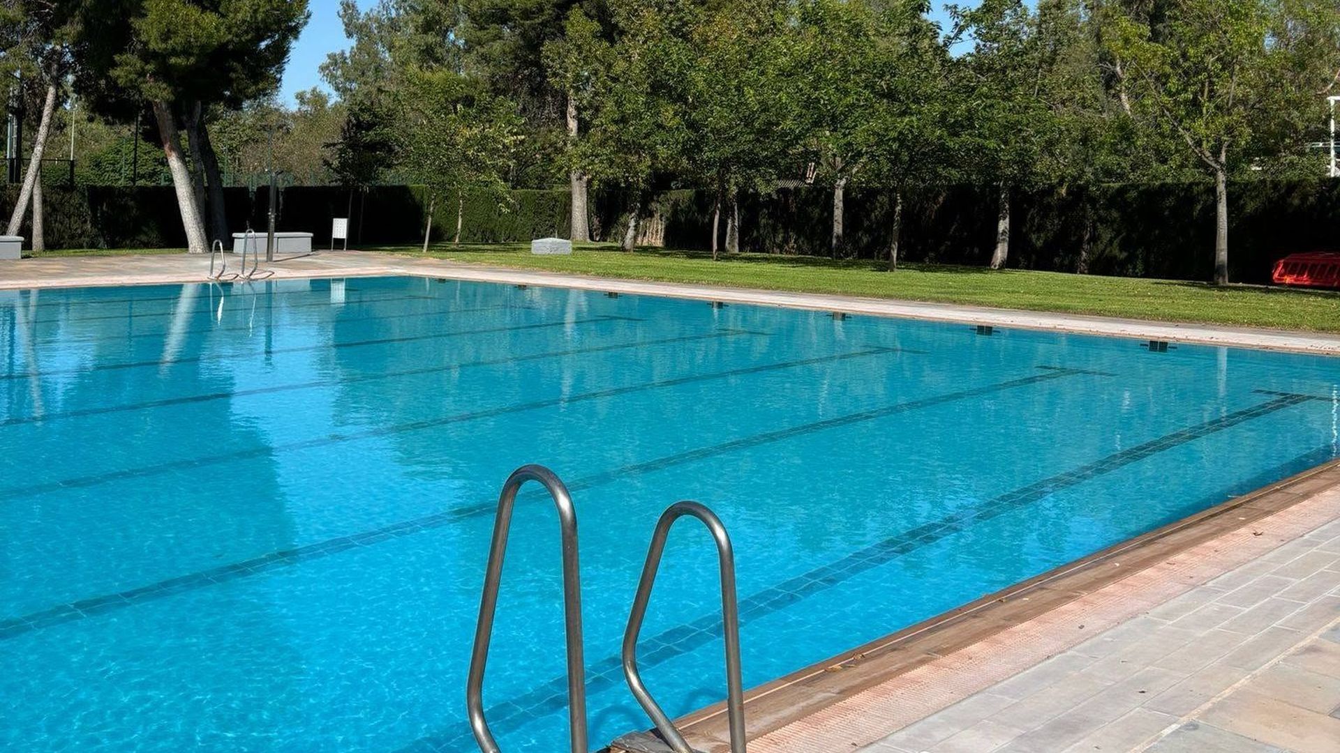Piscina municipal de Mislata Piscina municipal de Mislata
