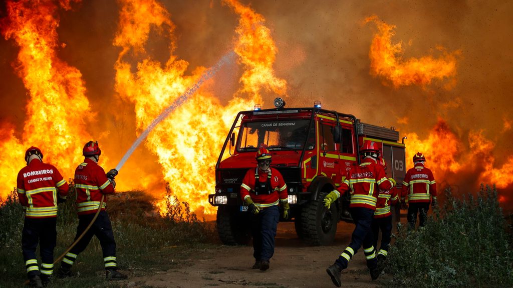 El fuego de Vouzela (Portugal) podría quedar controlado este mismo domingo tras arrasar 13.000 hectáreas