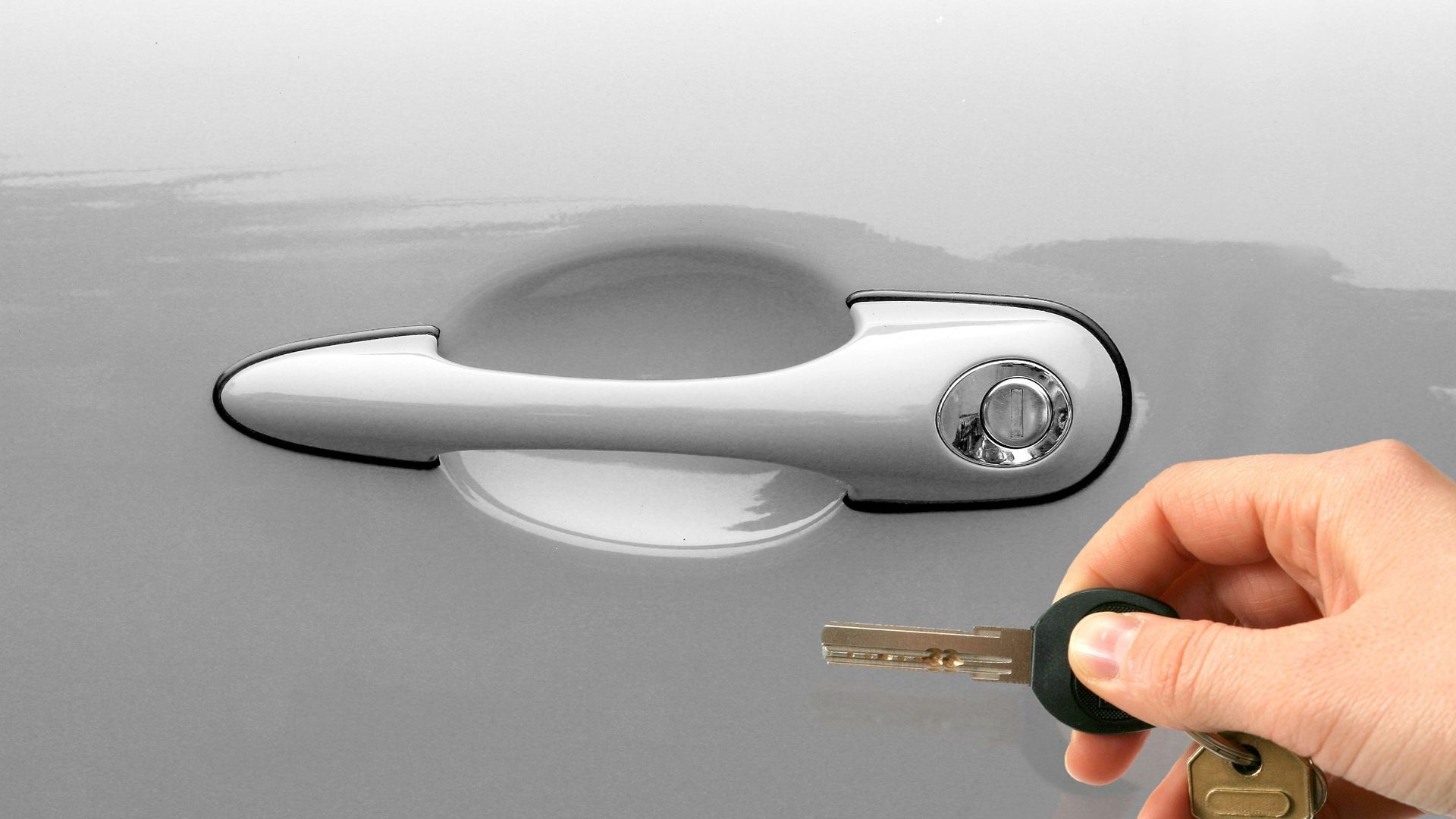 Adiós a que te cobren de más por alquilar un coche Adiós a que te cobren de más por alquilar un coche