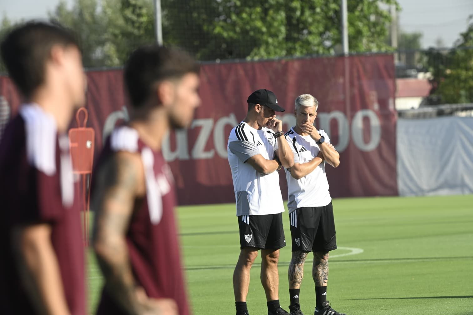 García Plaza, en la primera sesión del Sevilla