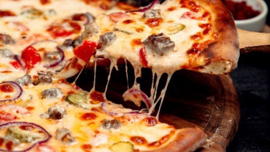 El truco de Dani García para hacer una pizza "sin complicaciones" en el horno de casa