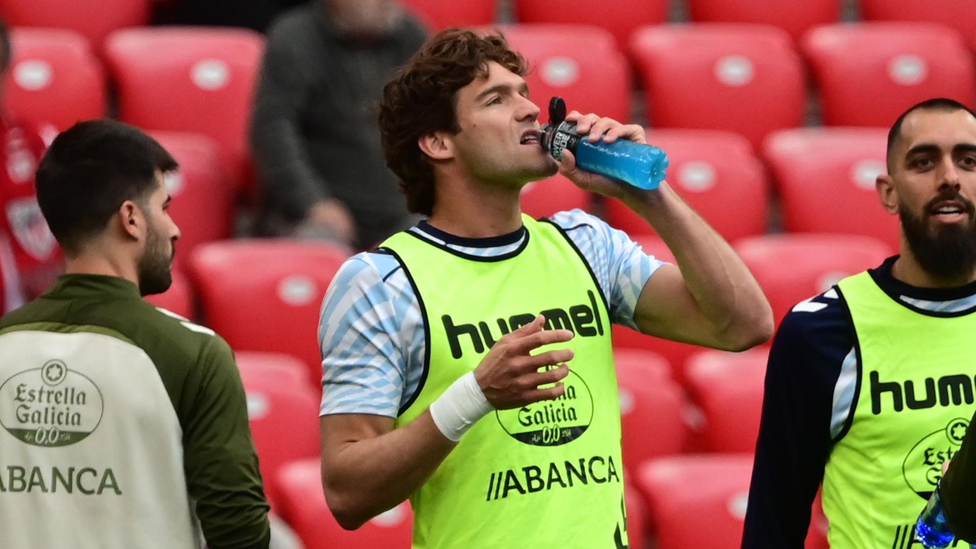 Marcos Alonso en un partido