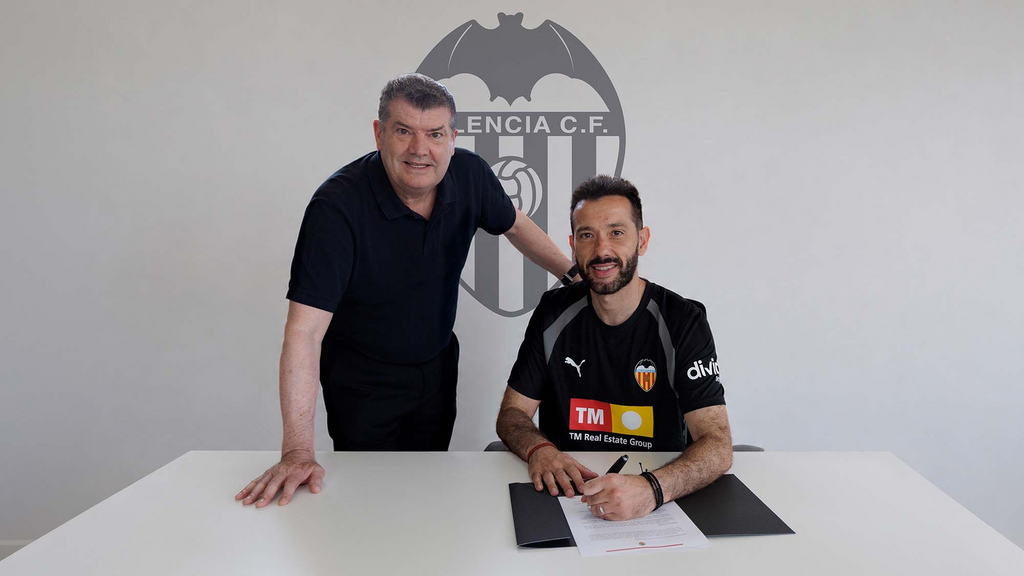 Ron Gourlay repasa el mercado de fichajes del Valencia CF y habla de Corberán, Gayà y Lim