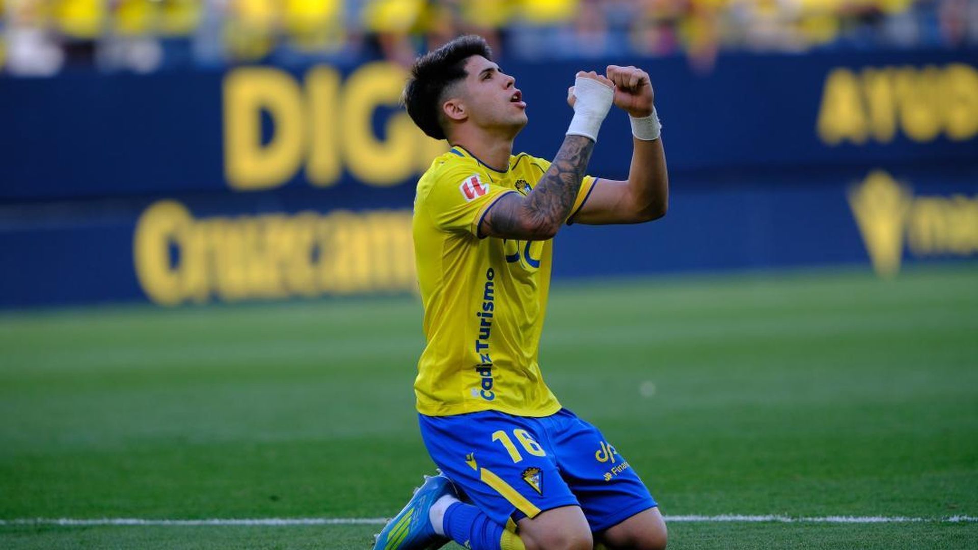Antoñito Cordero, en un partido del Cádiz Antoñito Cordero, en un partido del Cádiz