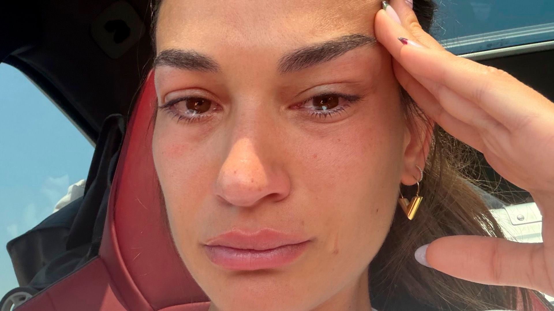 Estela Grande anuncia entre lágrimas un drástico cambio en su vida y en la de sus bebés Estela Grande anuncia entre lágrimas un drástico cambio en su vida y en la de sus bebés