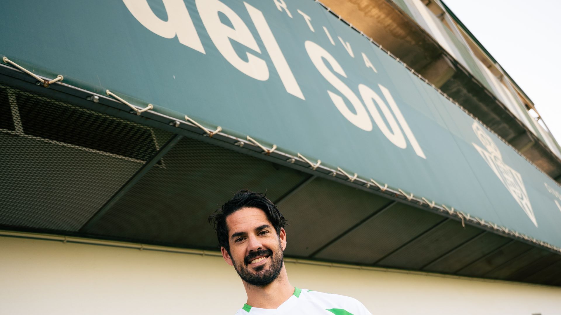 Isco Alarcón, en los reconocimientos del Betis