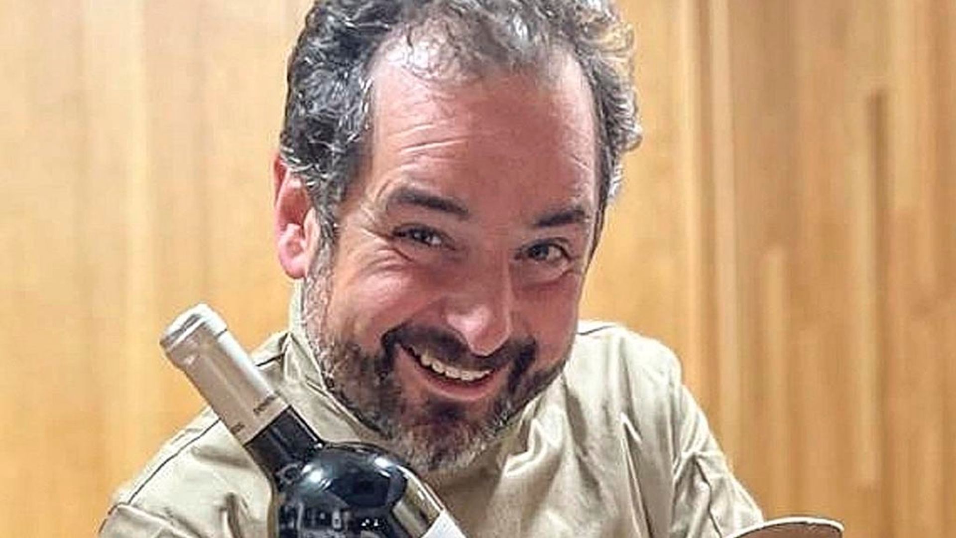 La familia del bodeguero Iván Sanz Cid, fallecida en un accidente: su mujer, sus dos hijos mayores y la benjamina, que ha sobrevivido