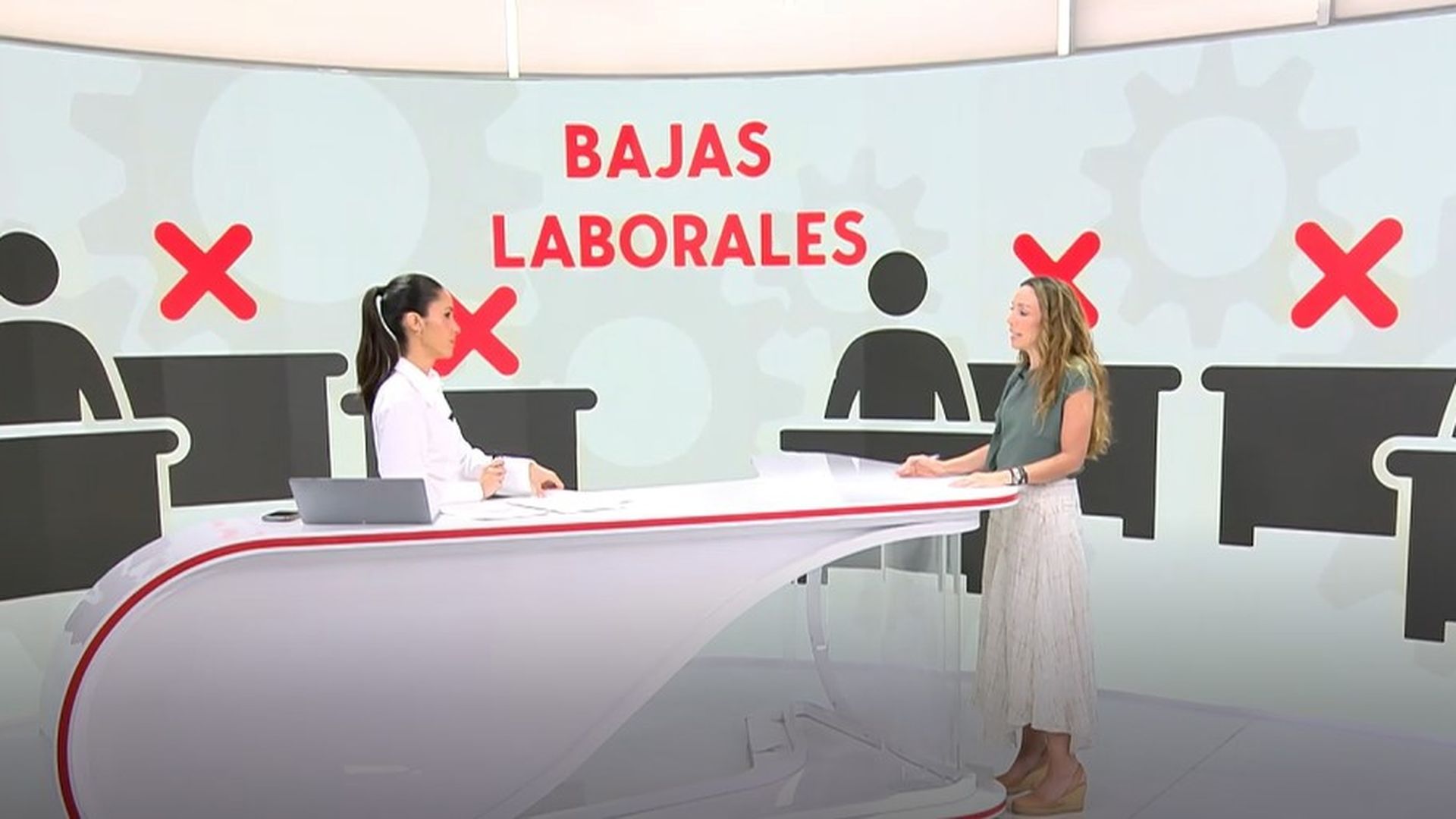 No se cobra lo mismo estando de baja que trabajando: los complementos en las bajas laborales, que crecen
