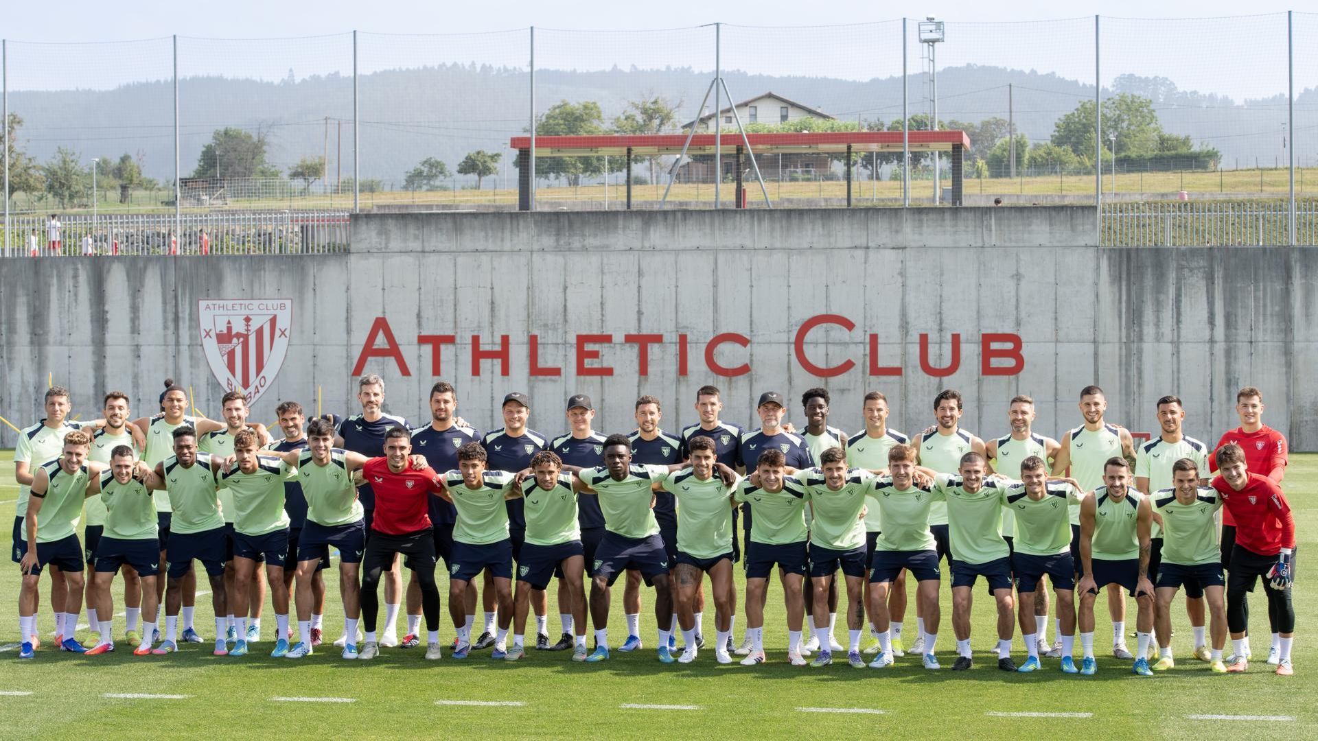 Primer entrenamiento del Athletic de Edin Terzic.