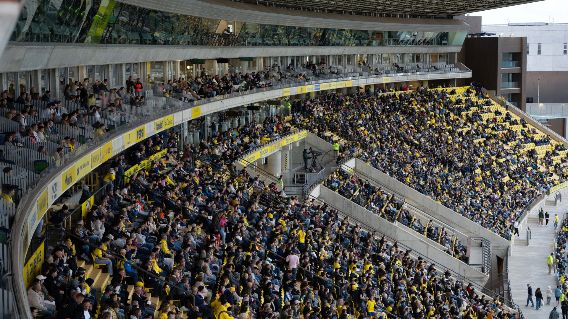 Tribuna principal del Estadio Gran Canaria