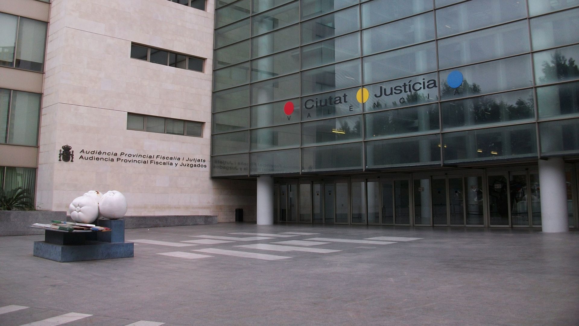 Una derrota en una partida de ajedrez, una discusión y un manotazo que dejó a su novia sin un ojo: el caso que condena a un agresor a solo tres años de cárcel en Alicante Una derrota en una partida de ajedrez, una discusión y un manotazo que dejó a su novia sin un ojo: el caso que condena a un agresor a solo tres años de cárcel en Alicante