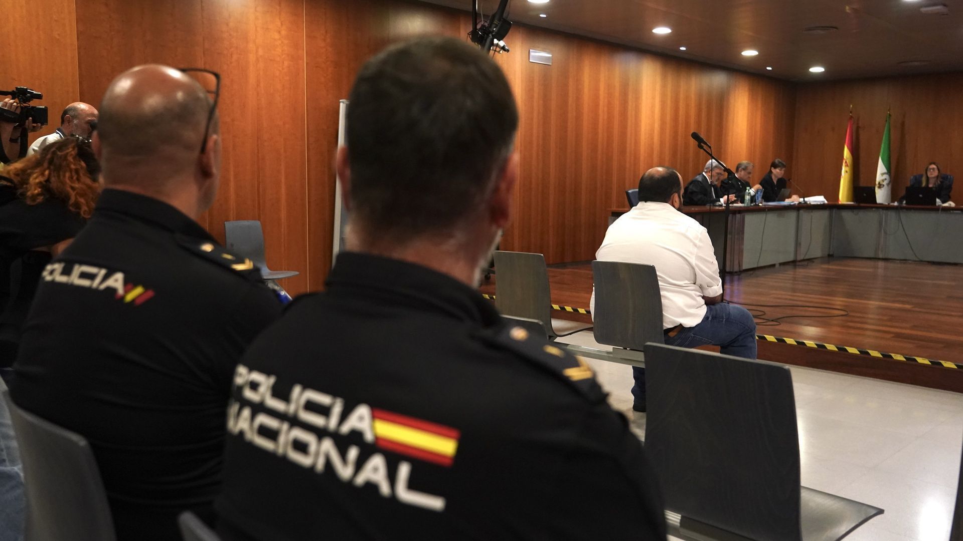 archivo-imagen-de-archivo-de-un-momento-del-juicio-a-un-cura-acusado-de-abusar-de-varias-mujeres-en_da39-11 archivo-imagen-de-archivo-de-un-momento-del-juicio-a-un-cura-acusado-de-abusar-de-varias-mujeres-en_da39-11