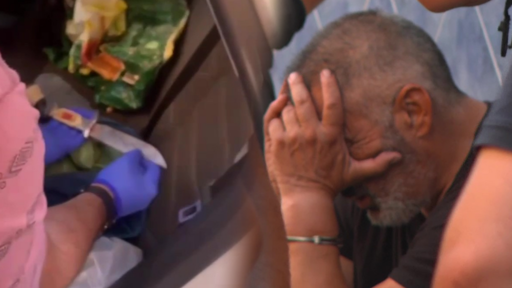 Encuentran restos de sangre y un cuchillo en la vivienda del detenido por el doble crimen de María y Patricia en Mijas