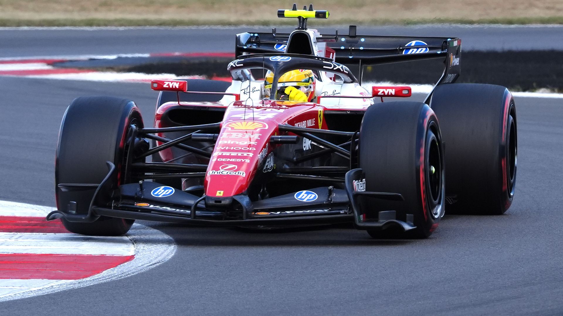 Ferrari estrena de forma no oficial el circuito de F1 de Madrid: los motores ya rugen en ‘Madring’ Ferrari estrena de forma no oficial el circuito de F1 de Madrid: los motores ya rugen en ‘Madring’