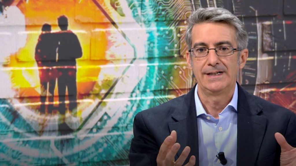 Javier Ochoa, experto en adopción de IA: “El punto de ruptura al que no deberíamos llegar es su independencia”
