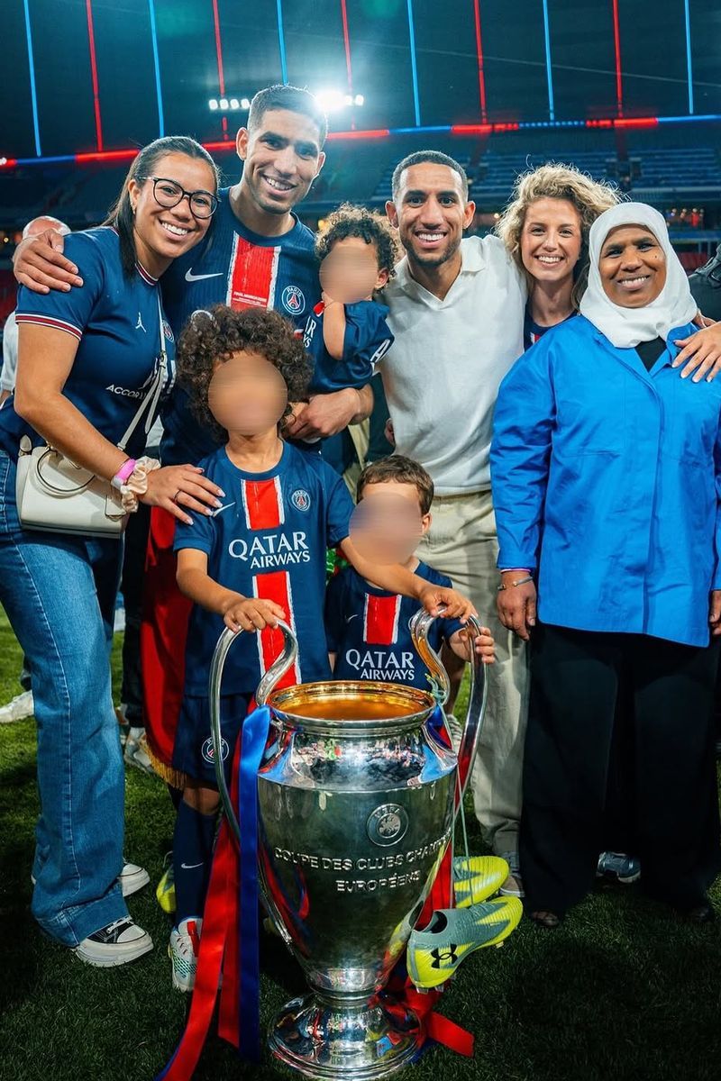 Nabil y Ouidad, los hermanos de Achraf Hakimi: un futbolista y una influencer muy unidos al jugador