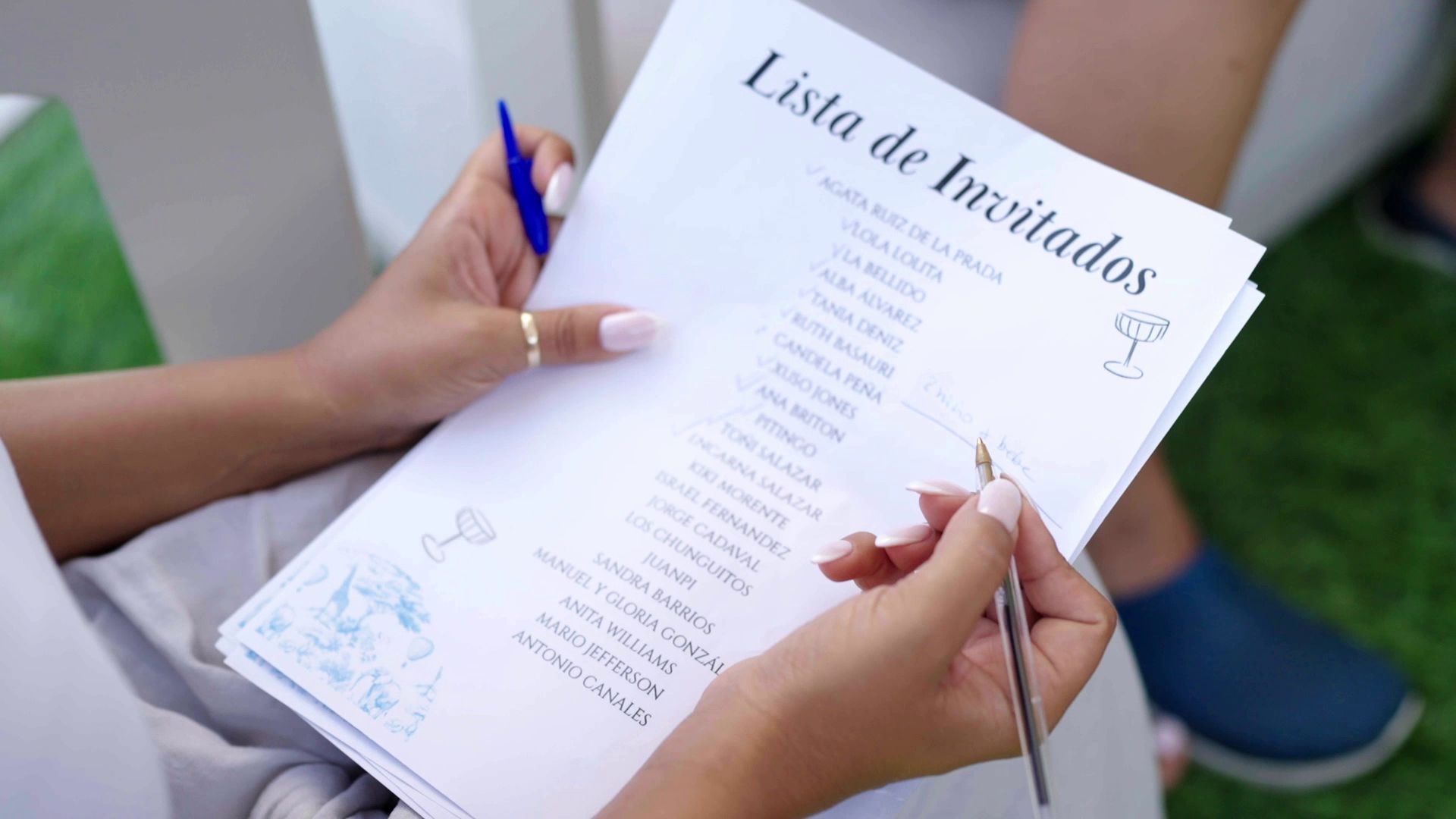 Noemí desvela la impactante lista de famosos invitados al bautizo de Antoñito