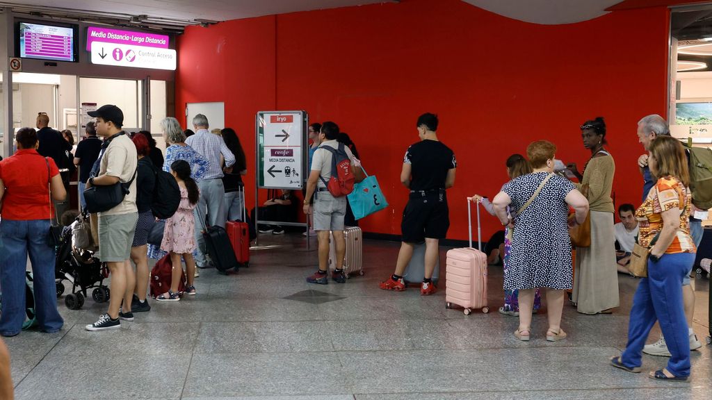 Suspendida la alta velocidad entre Madrid y Andalucía por un incendio en Córdoba