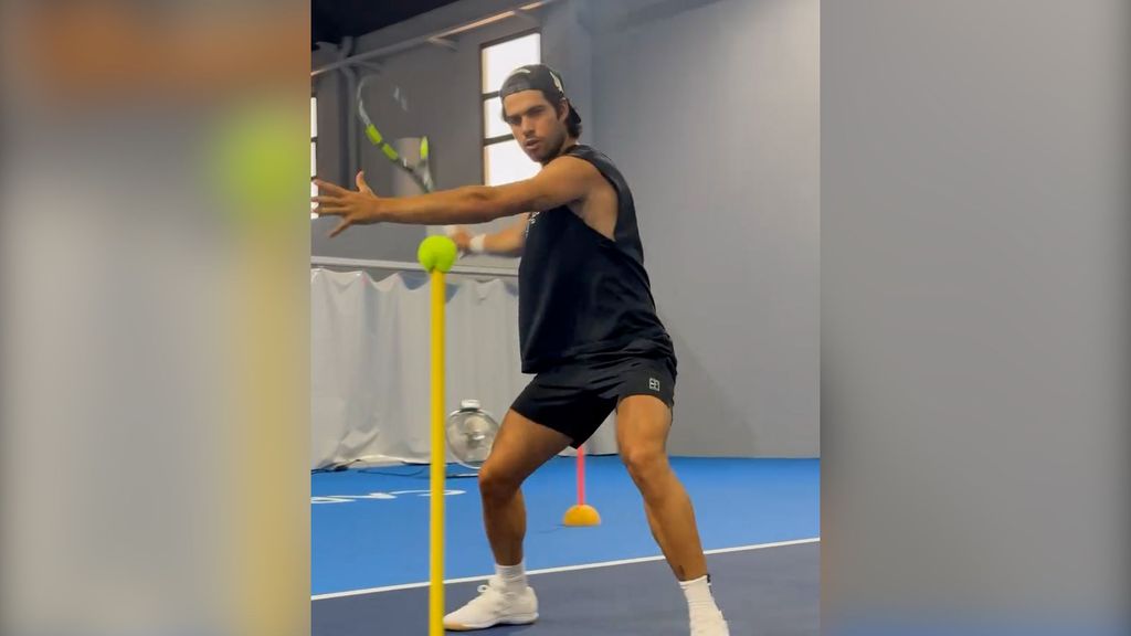 Carlos Alcaraz sigue con su recuperación y ya sube el ritmo de sus entrenamientos: "Por el buen camino"