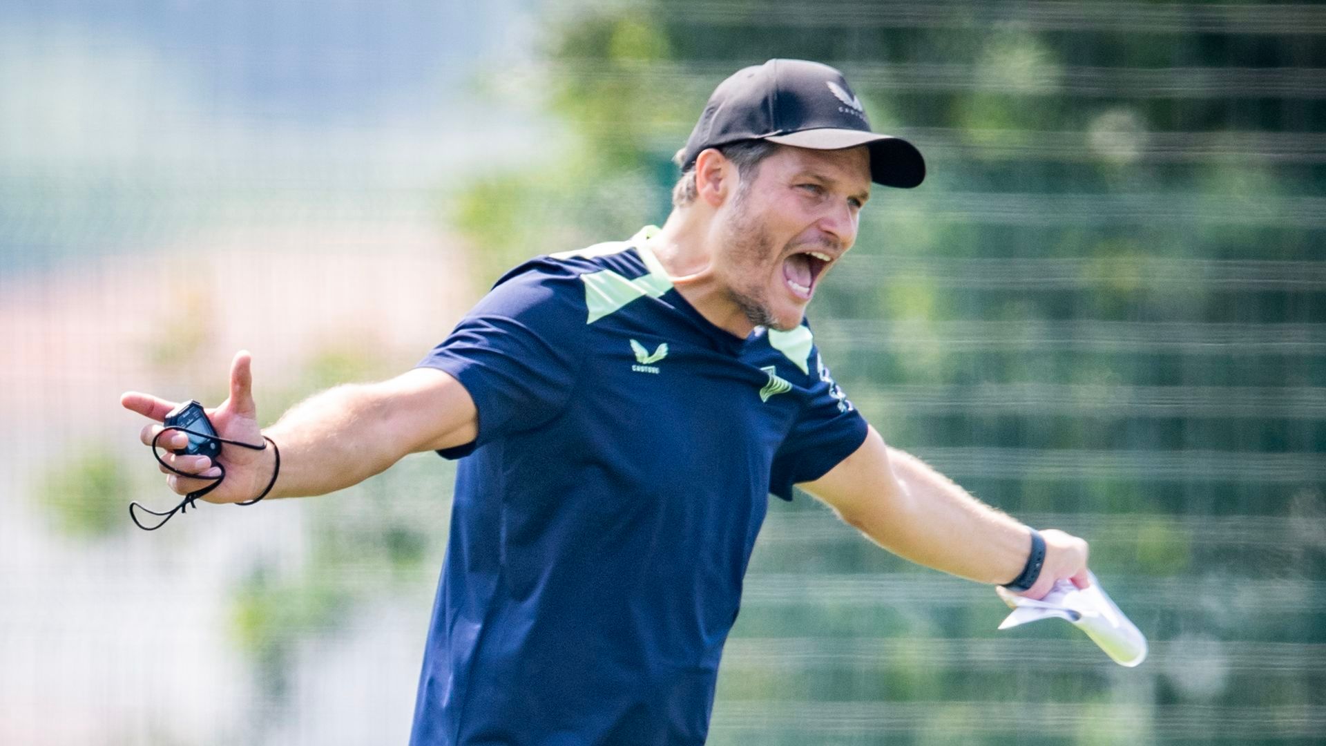 Edin Terzic en la pretemporada Edin Terzic en la pretemporada