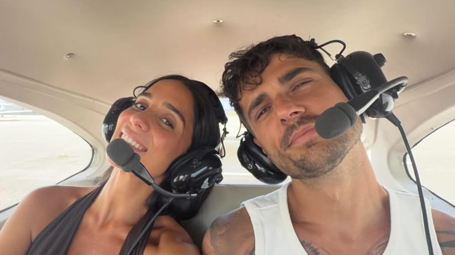 El viaje a Miami y Bahamas de Claudia Martínez y Mario González antes de convertirse en padres El viaje a Miami y Bahamas de Claudia Martínez y Mario González antes de convertirse en padres
