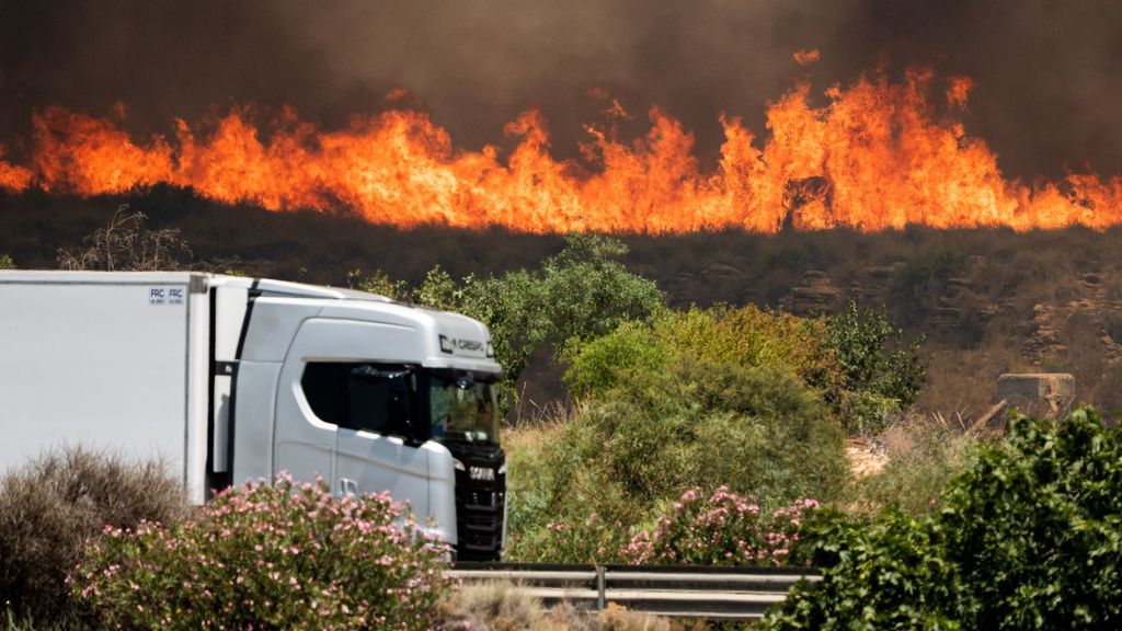 Incendio en Los Gallardos, Almería| Aumentan a 1.400 desalojados y los 12 fallecidos aún no han sido identificados