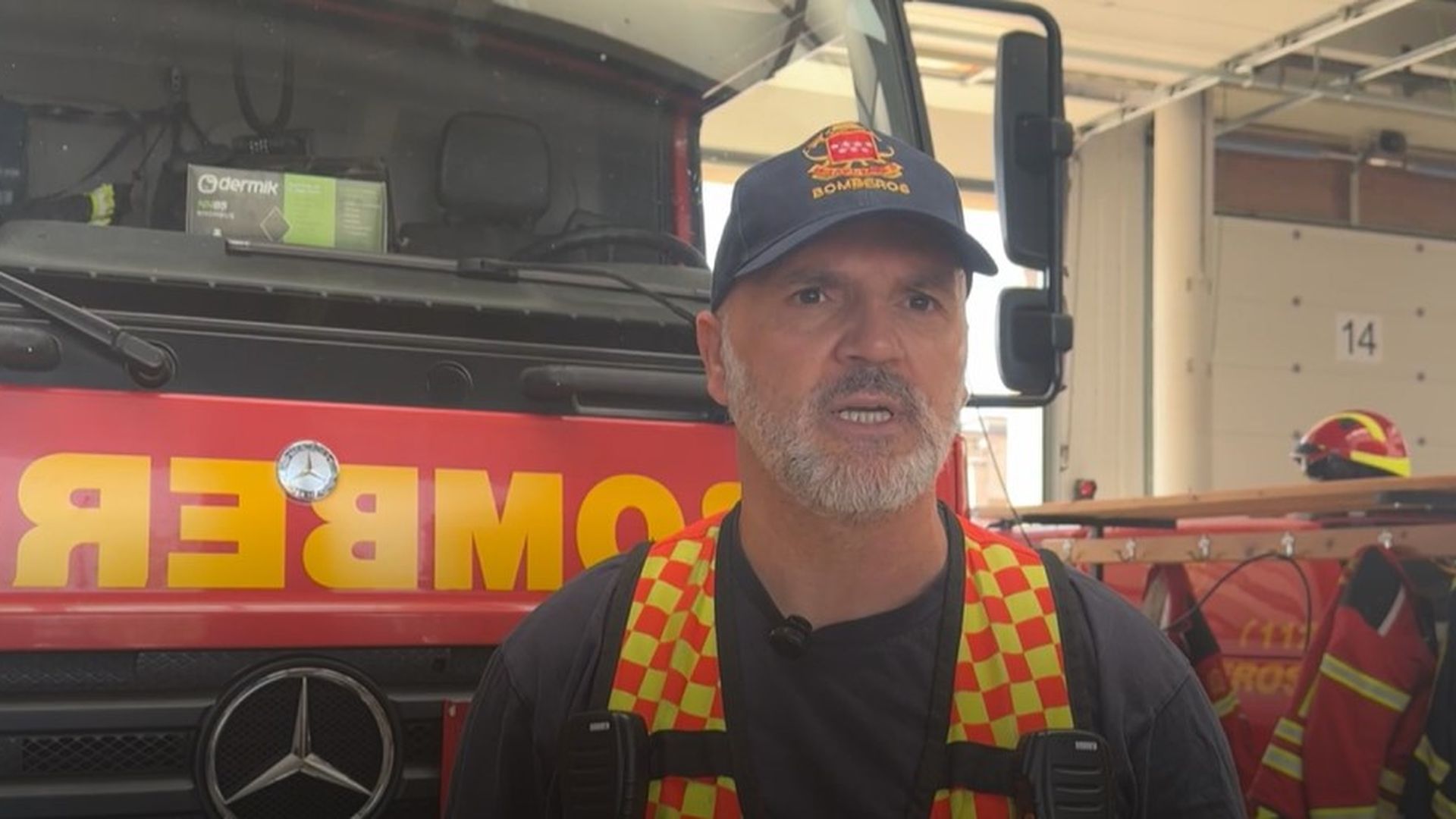 Qué hacer durante un incendio: no coger el coche, no autoevacuarse y confinarse si lo piden Qué hacer durante un incendio: no coger el coche, no autoevacuarse y confinarse si lo piden