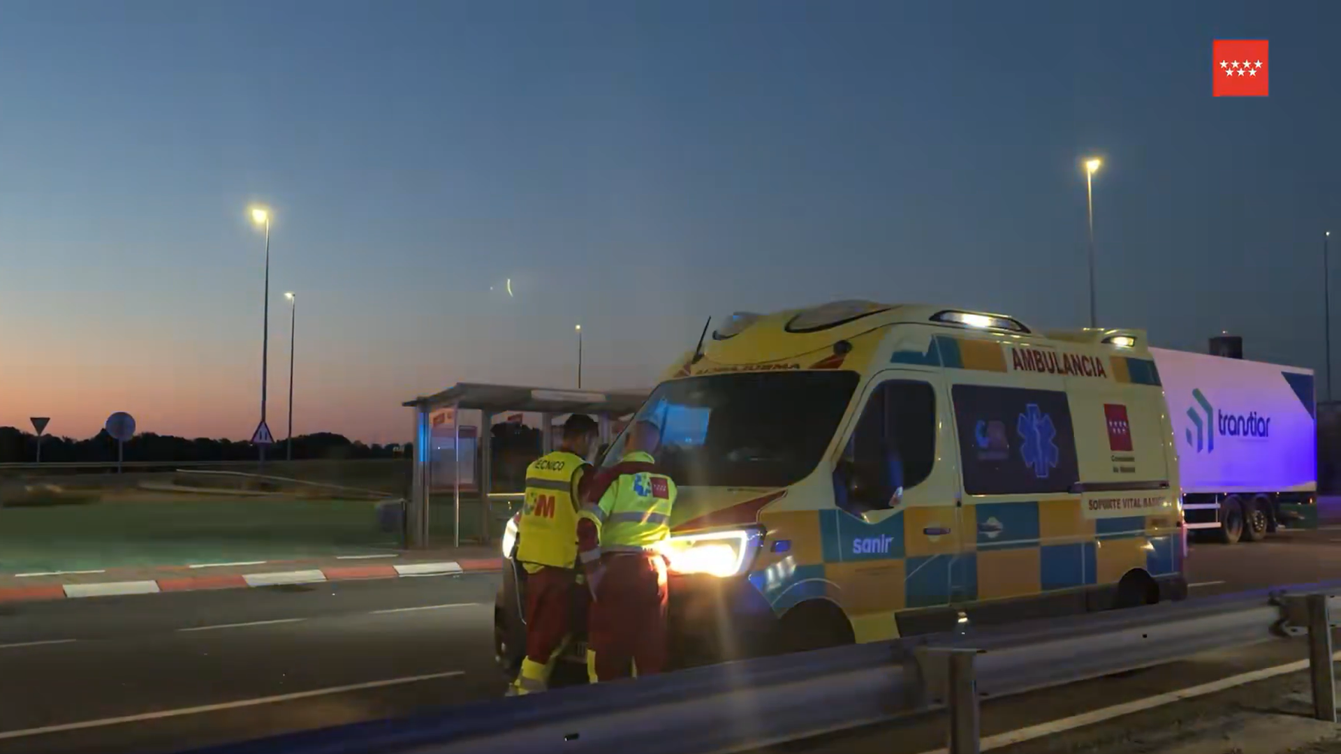 Un joven de 17 años muere atropellado por un coche en la A-1 a su paso por San Sebastián de los Reyes, Madrid Un joven de 17 años muere atropellado por un coche en la A-1 a su paso por San Sebastián de los Reyes, Madrid