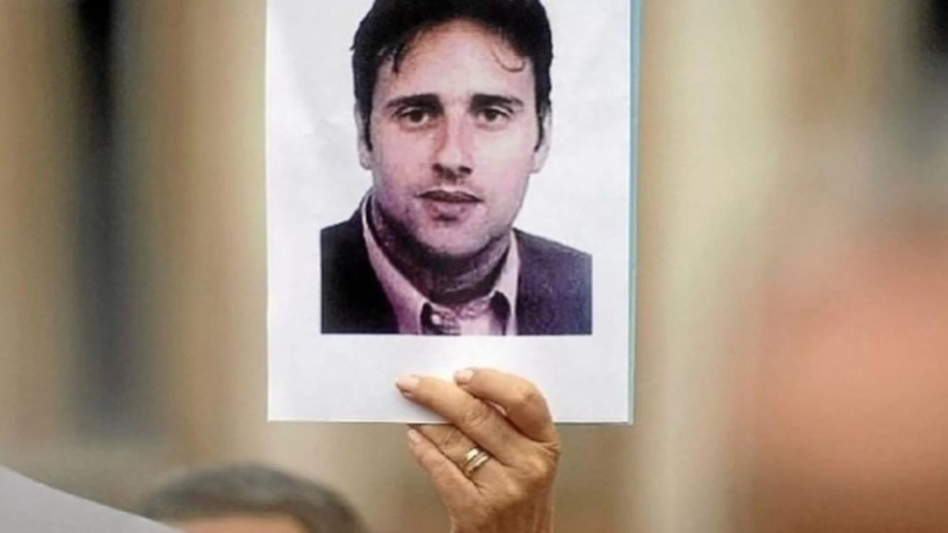 29 años del asesinato de Miguel Ángel Blanco: seis de cada diez jóvenes españoles no saben quién fue 29 años del asesinato de Miguel Ángel Blanco: seis de cada diez jóvenes españoles no saben quién fue