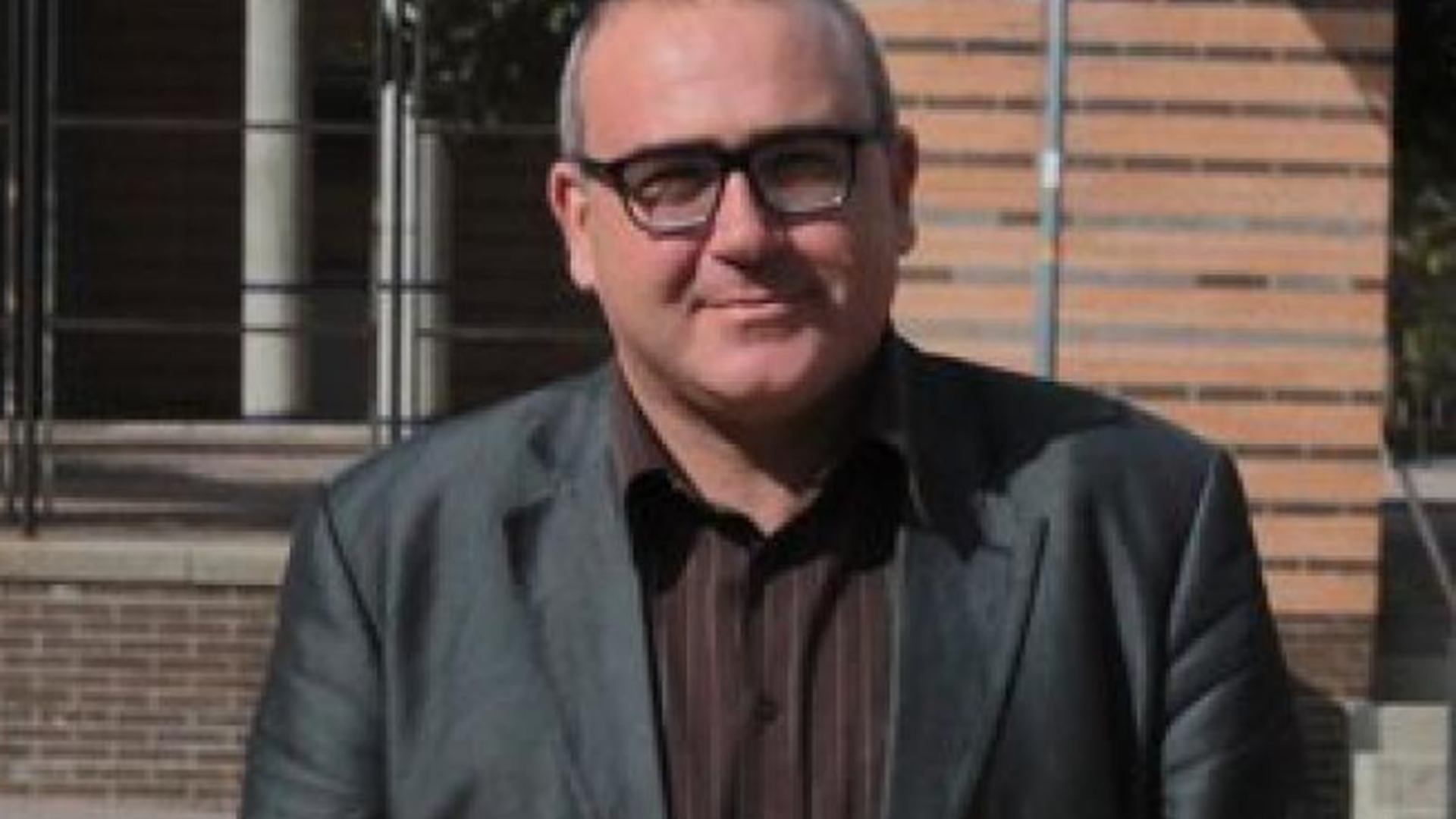 Detenido el exdiputado Pere Albó acusado de exhibicionismo Detenido el exdiputado Pere Albó acusado de exhibicionismo