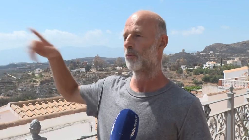 Las historias de los vecinos de Bédar: "Salí tocando el claxon" para avisar del fuego