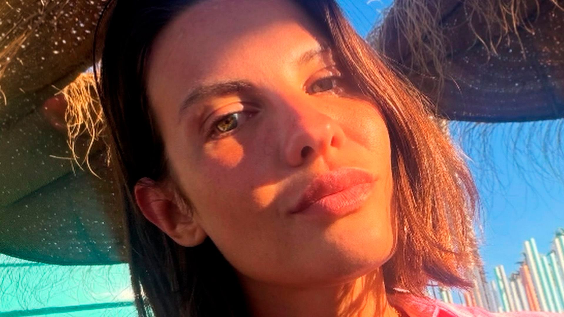 Jessica Bueno pasa lejos de su hijo su quinto cumpleaños Jessica Bueno pasa lejos de su hijo su quinto cumpleaños