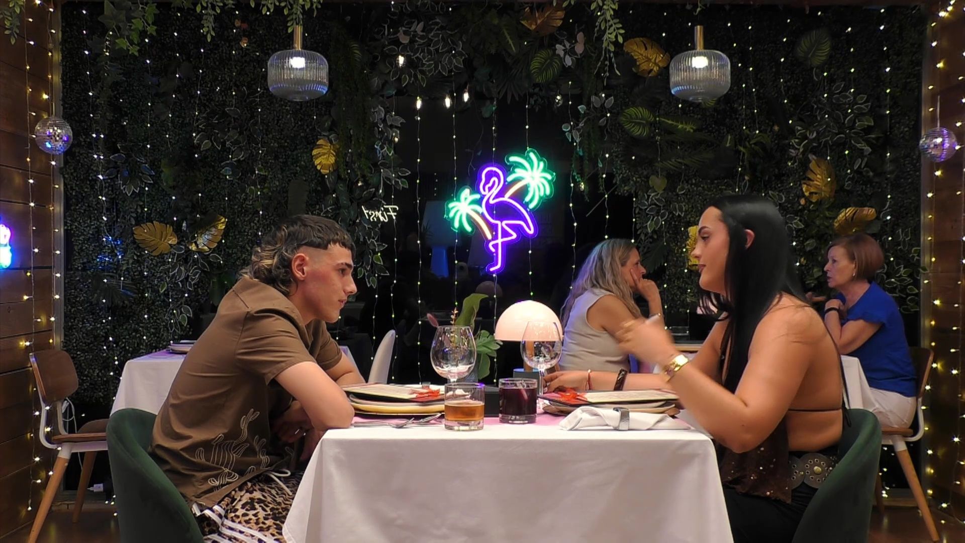 Una soltera alucina con los tatuajes de su cita en ‘First Dates’: “Son de calentón”