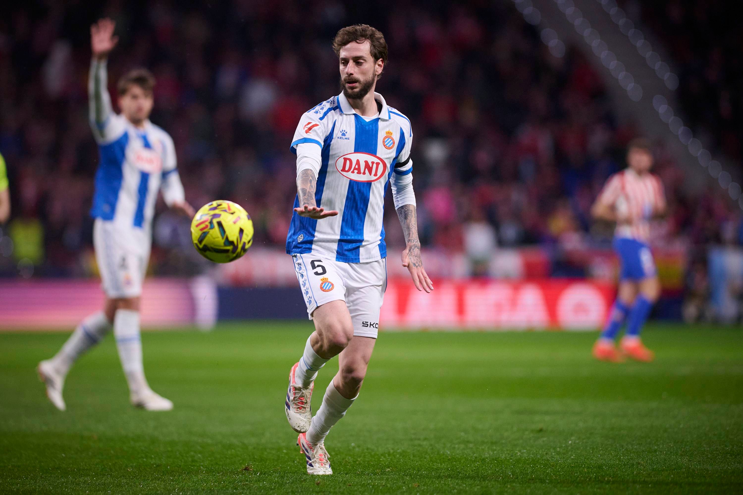 https://album.mediaset.es/eimg/2026/07/14/fernando-calero-en-un-partido-del-espanyol_57f9.jpg