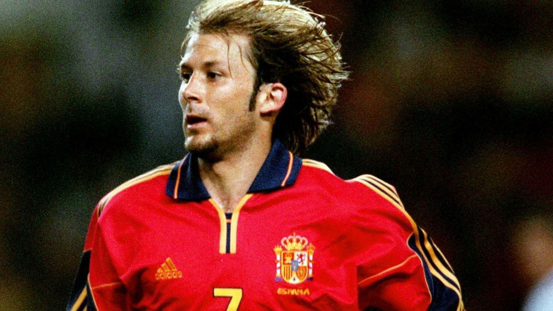 Mendieta durante un partido de la selección española Mendieta durante un partido de la selección española