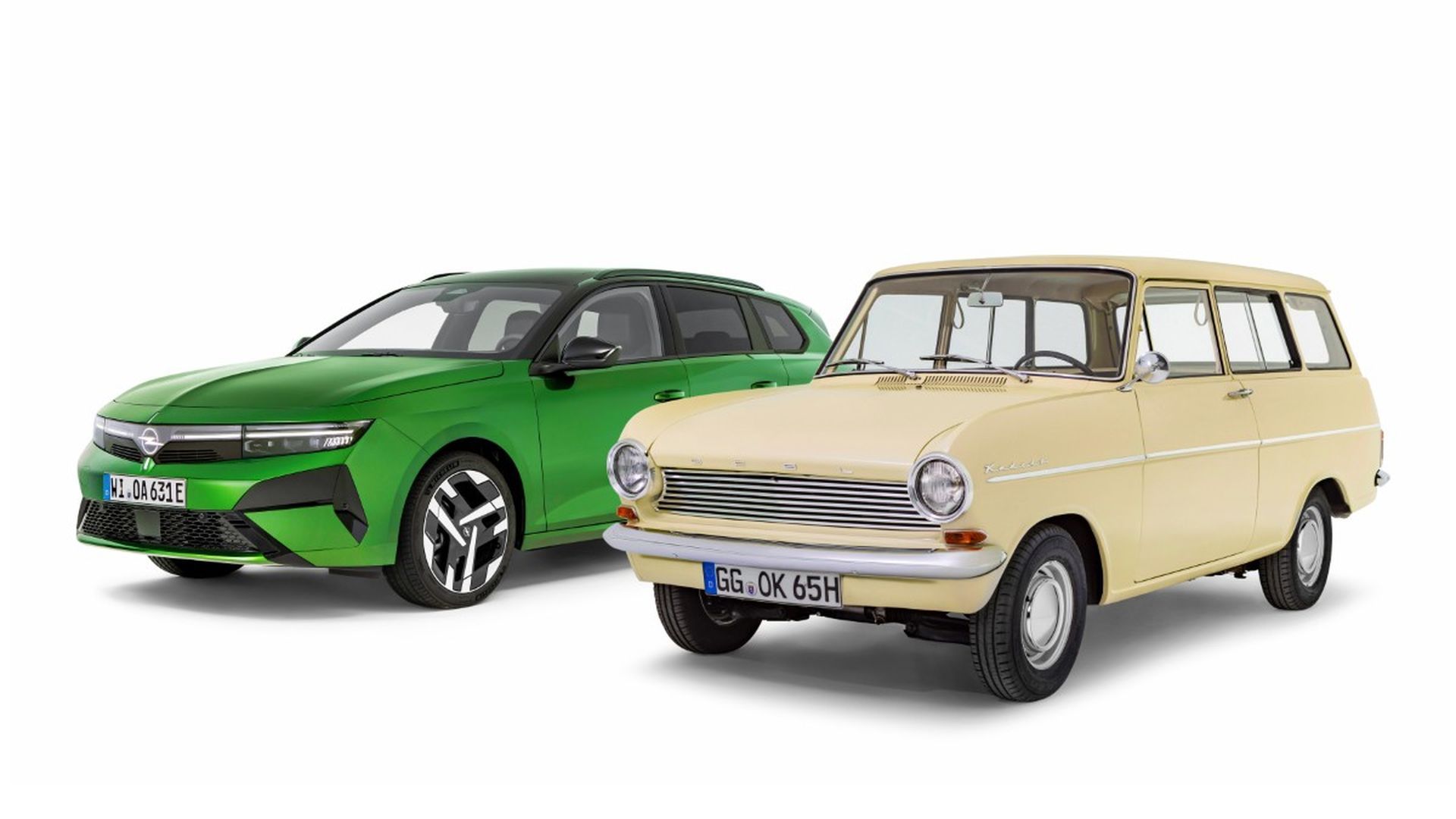 Nuevo Opel Astra Sports Tourer y el Opel Kadett A Caravan