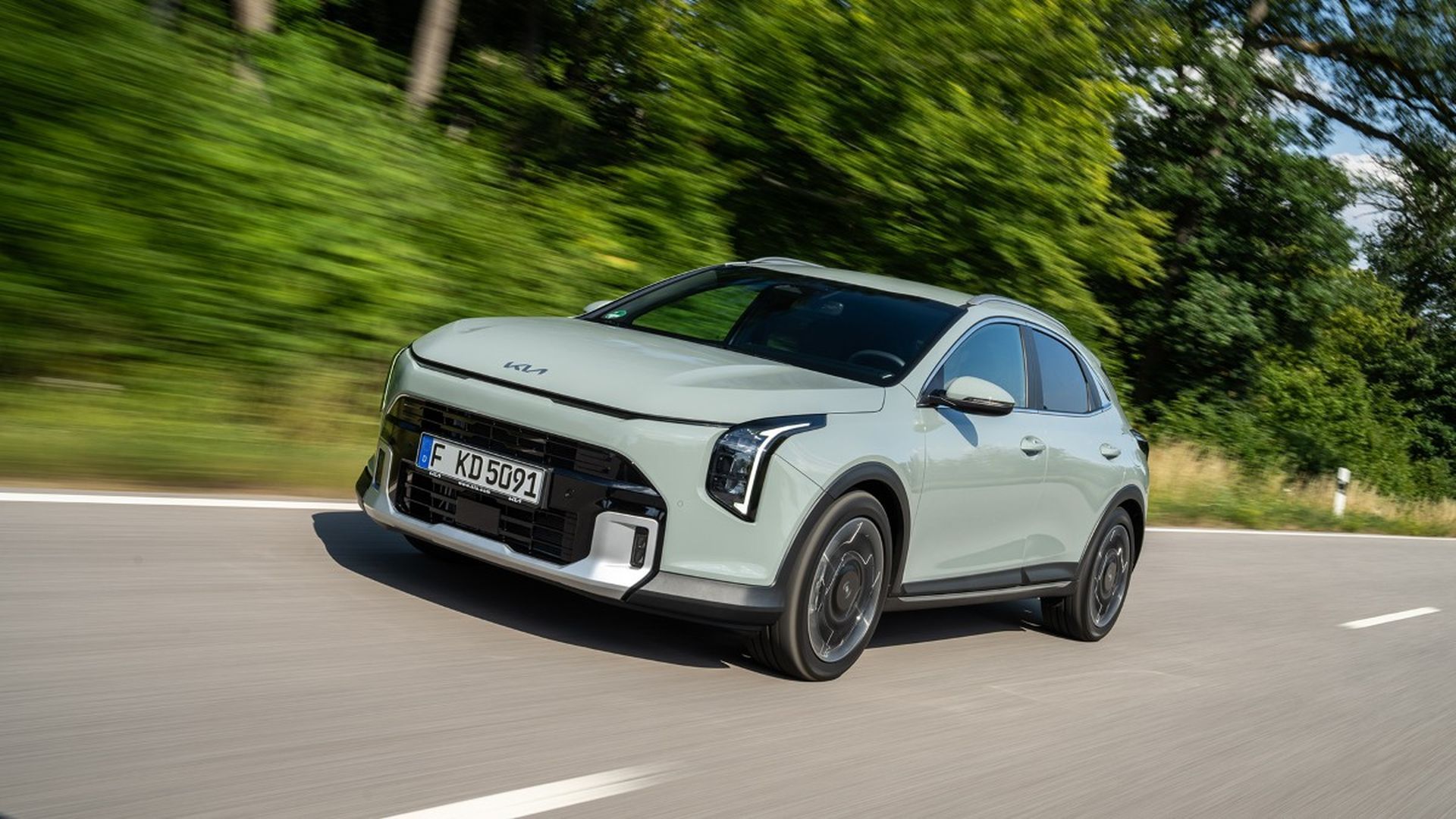 Parte delantera del nuevo Kia XCeed Parte delantera del nuevo Kia XCeed