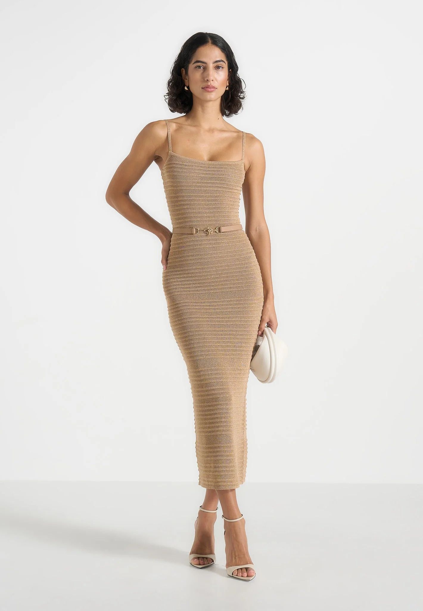Vestido dorado de Maniere de voir